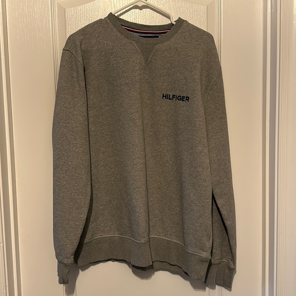 Tommy Hilfiger crewneck sweatshirt
